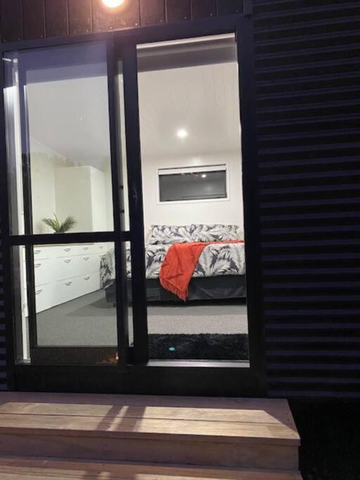 Bombay Hills Modern Retreat Leilighet Auckland Eksteriør bilde